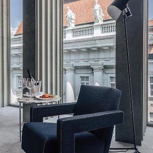 Met Boutique Hotel
